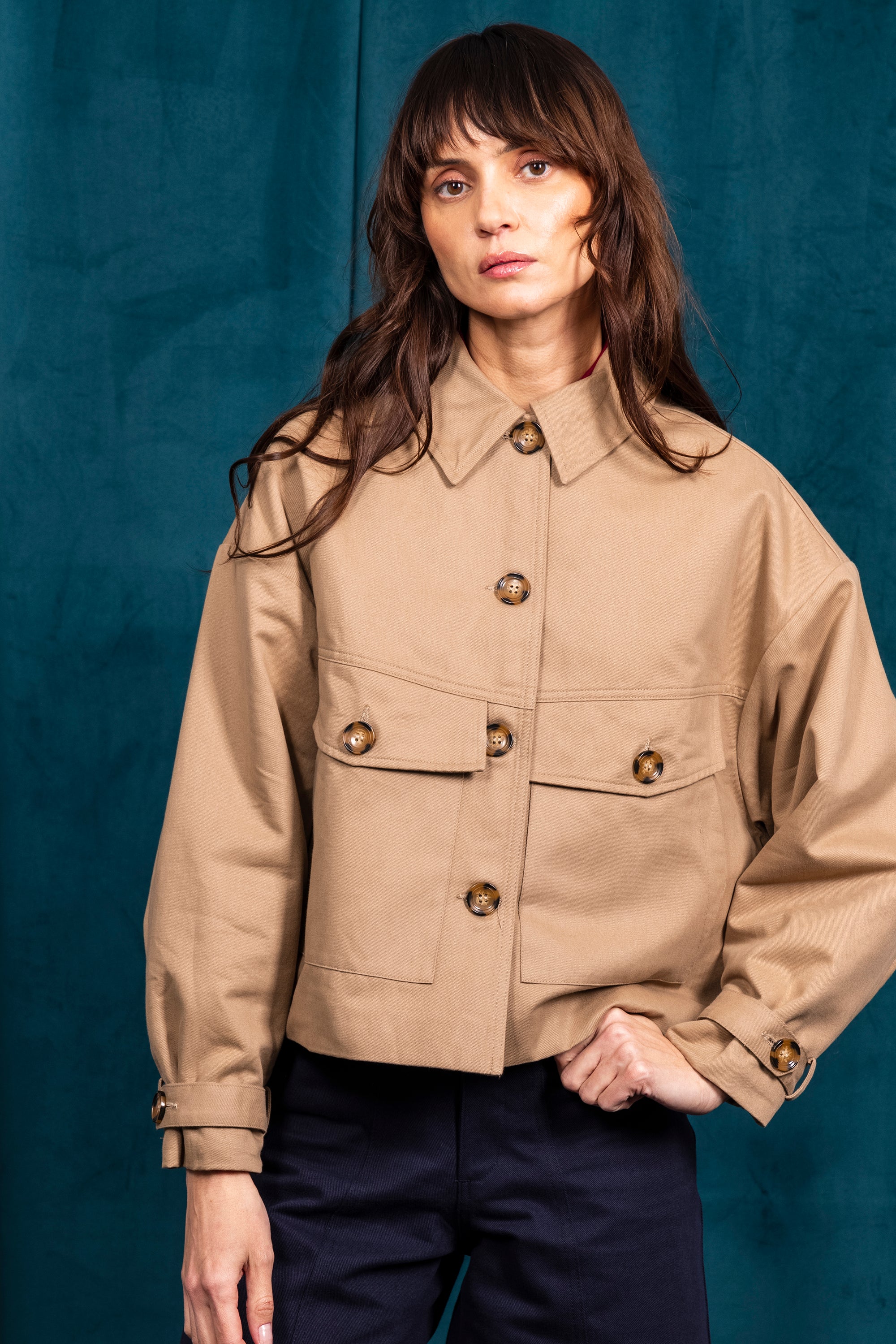 short trench-style cotton jacket