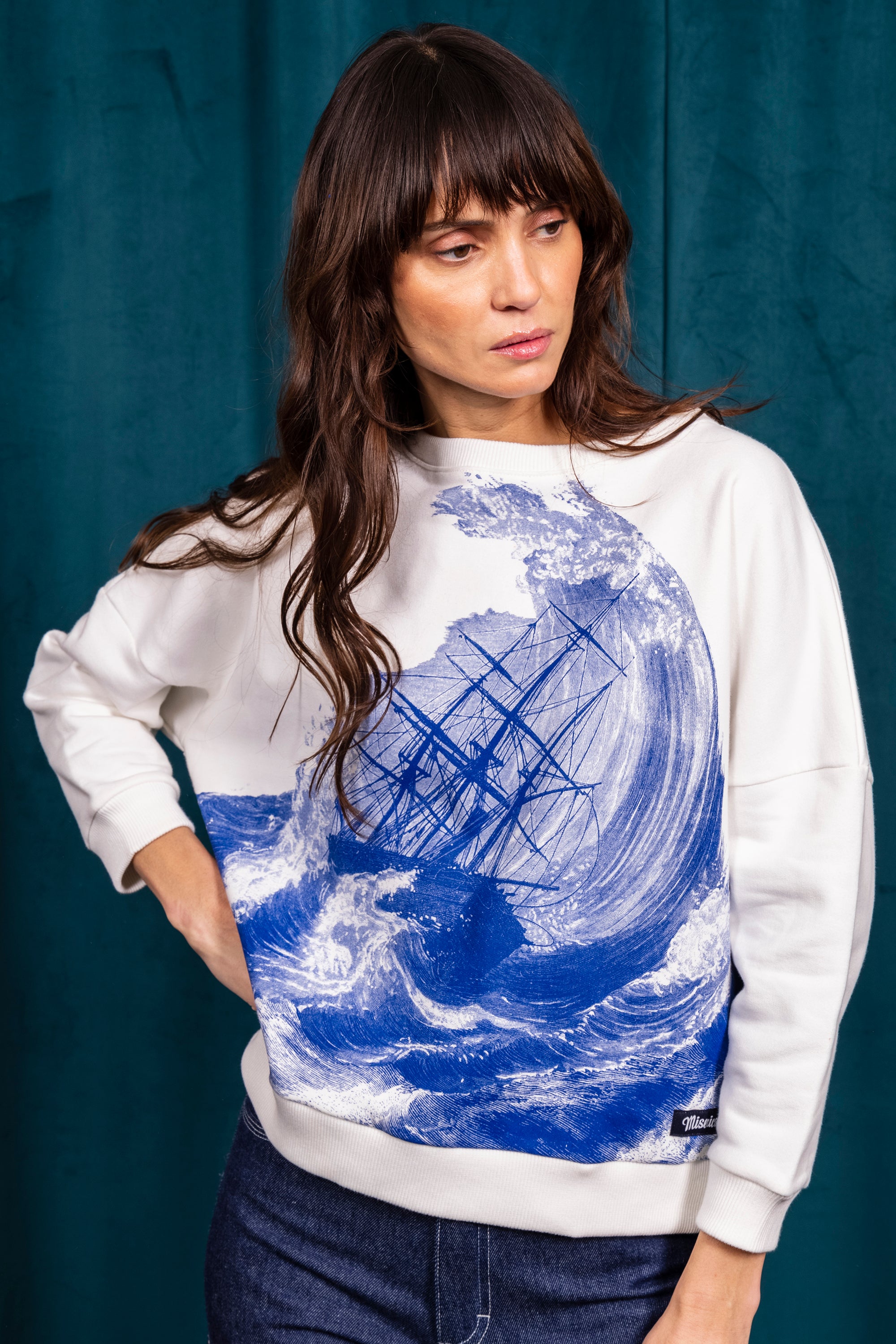 oversized ecru cotton sweatshirt with ship print