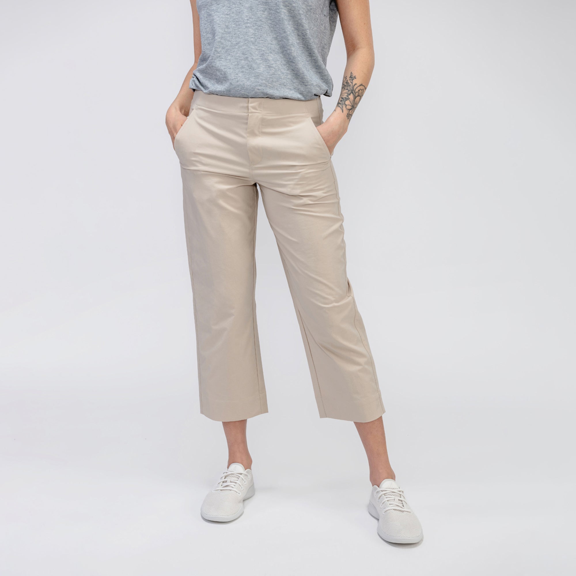 Amazon.com: Capri Pants Women Comfy Drawstring Elastic High Waisted Trousers  Cotton Linen Cropped Trousers with Pockets Khaki : Clothing, Shoes & Jewelry