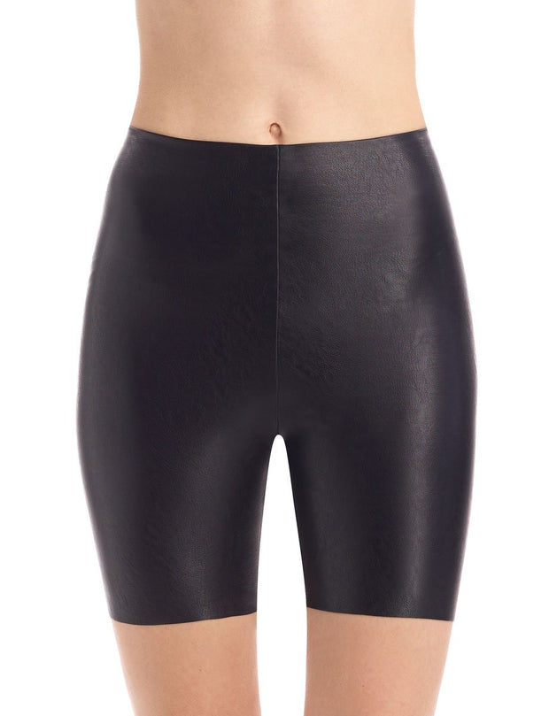 8 By YOOX PATENT BIKER SHORTS, Black Women's Leggings