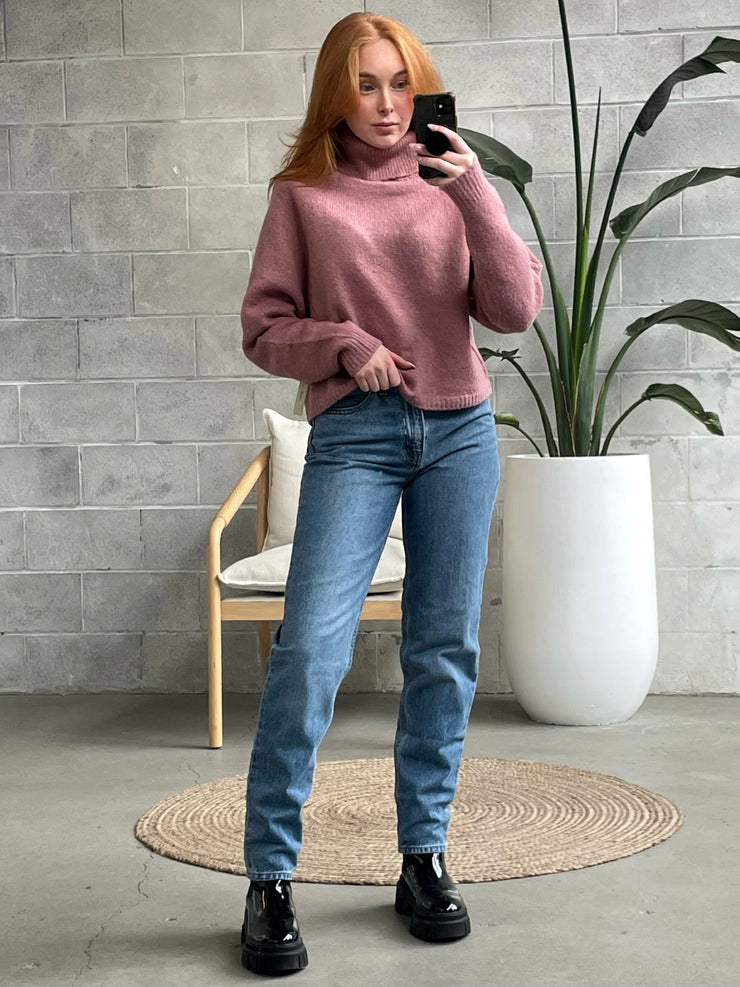 LEVI'S 80's Mom Jean Medium Indigo Worn In – 27 Boutique