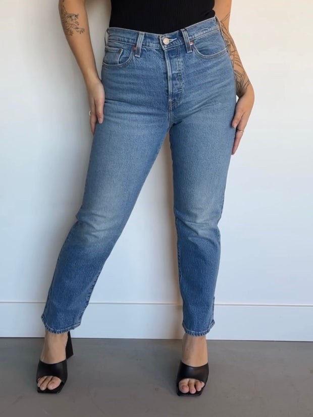 LEVI'S Wedgie Straight Bridge of Bellflower – 27 Boutique