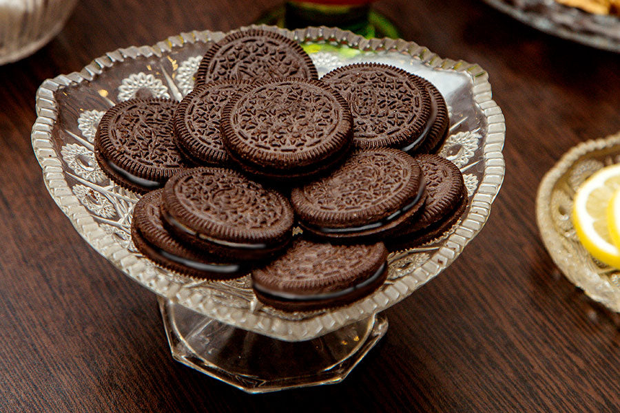 A bowl of toothpaste Oreos