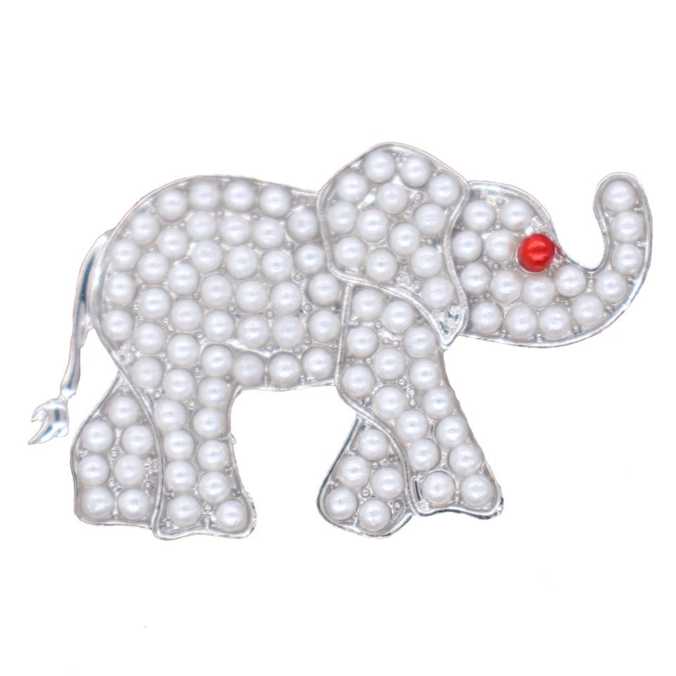 ELEPHANT PEARL PIN