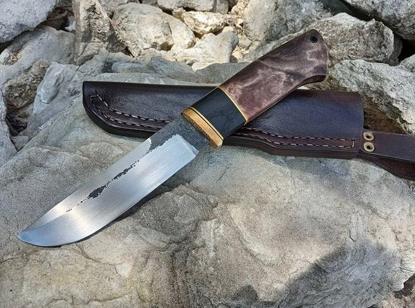 Traditional yakut knife for sale, siberian yakut knife, engraved knife –  Valhallaworld