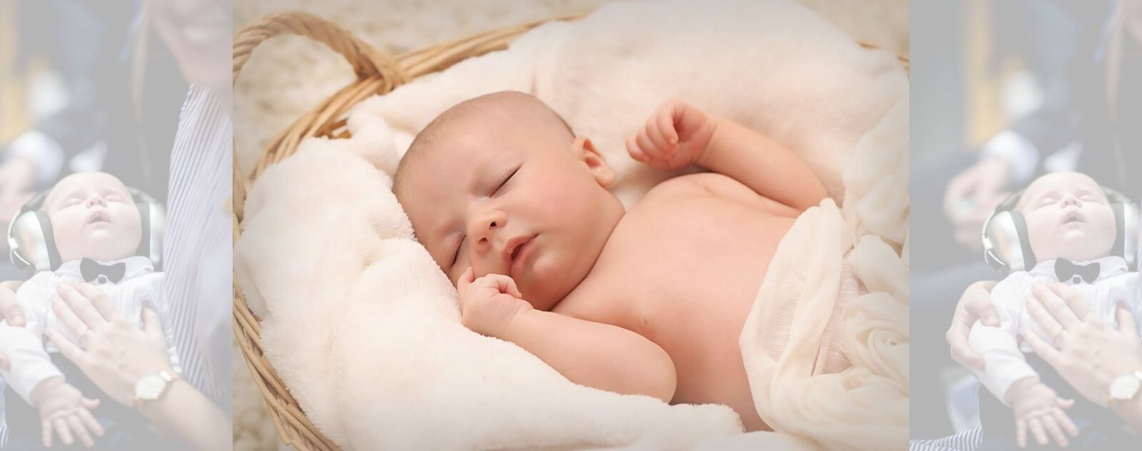 Baby Sleeping Thanks to White Noises