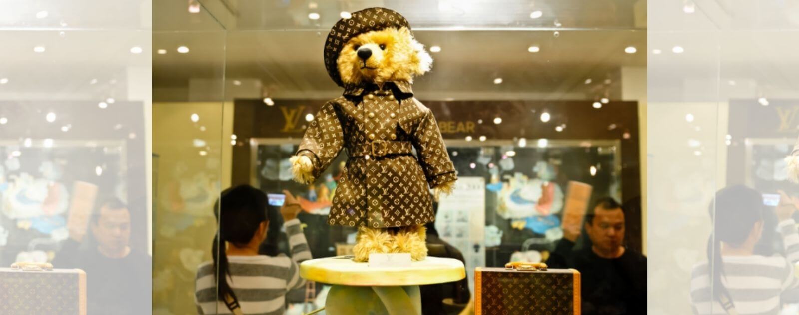 L'Ours en Peluche le Plus Cher du Monde Steiff Louis Vuitton Vendu à Presque 2 Millions d'Euros