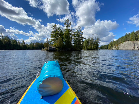 sup board on lake