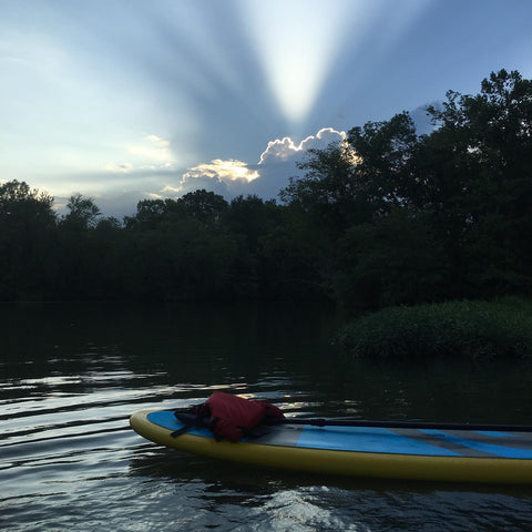 paddle board