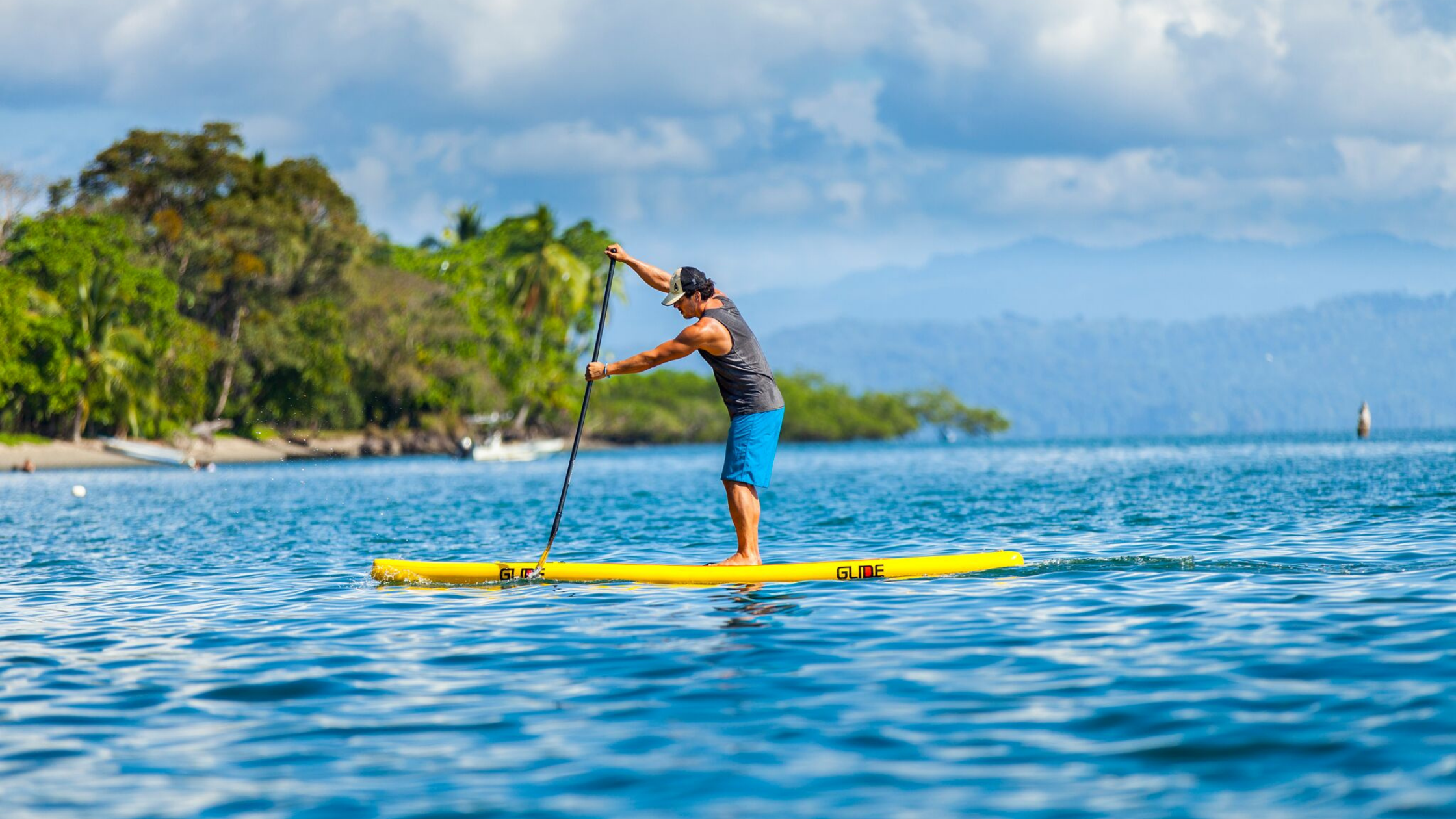 Glide stand up paddle board