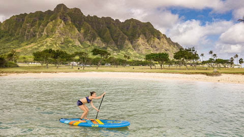 paddle board in hawaii