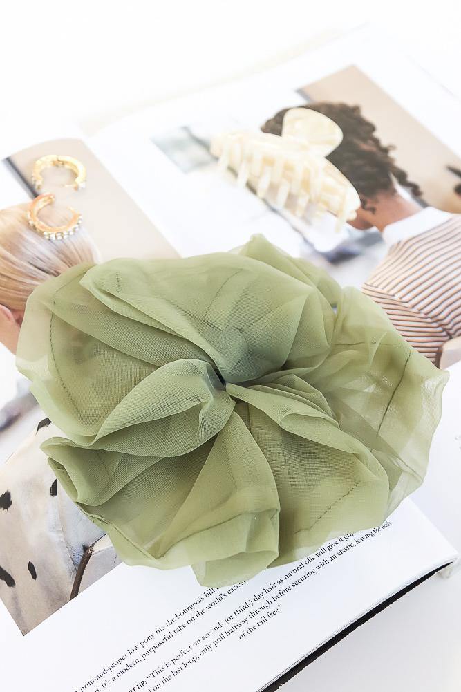 Kissing Spell Scrunchie Khaki | Hello Molly