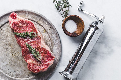 cooking steak with sous vide