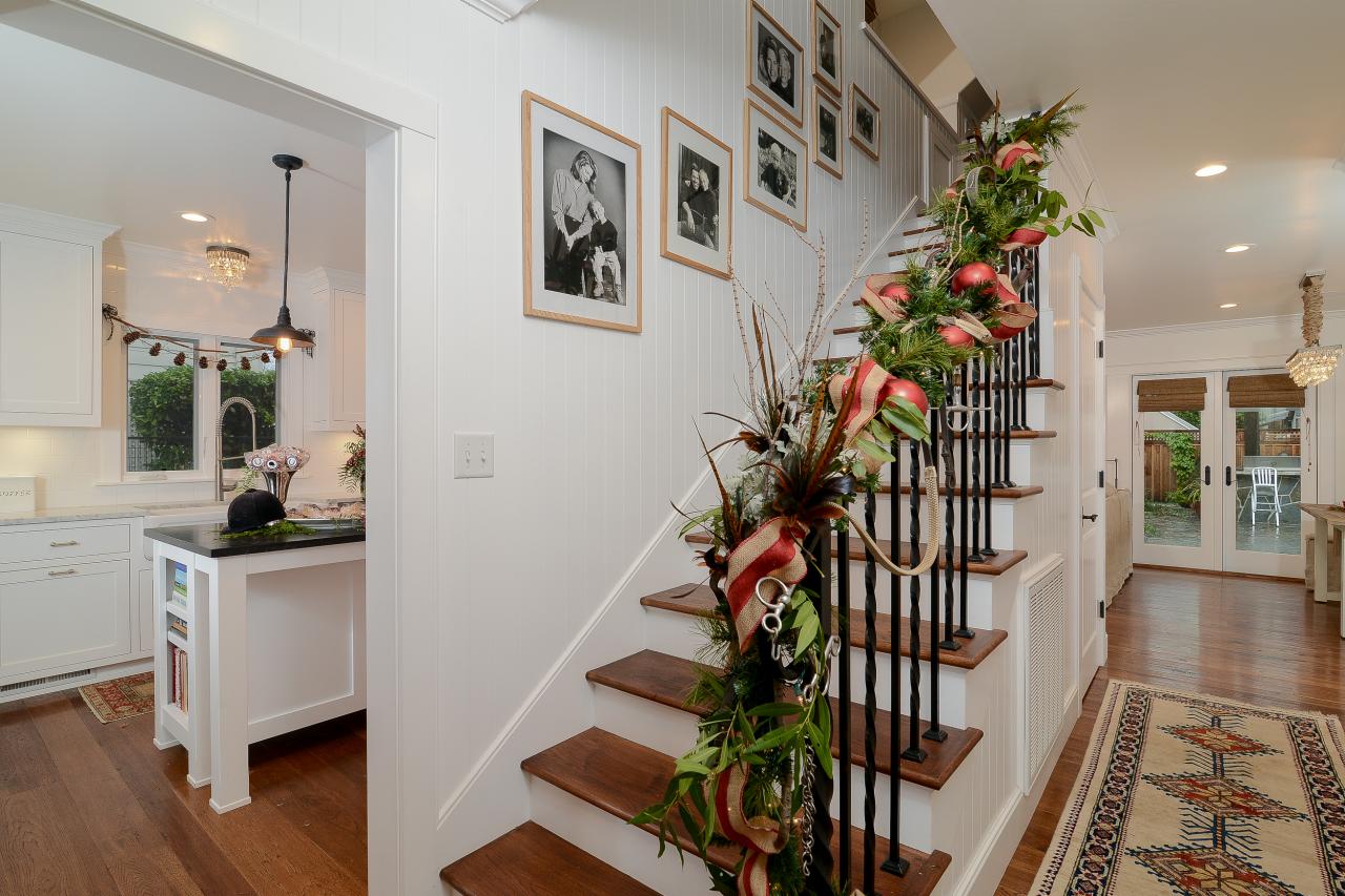 Equestrian holiday stair decor