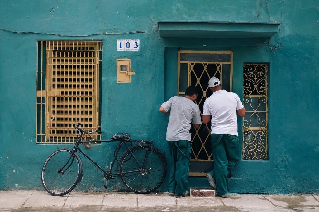 Blue walls in Havana, Cuba