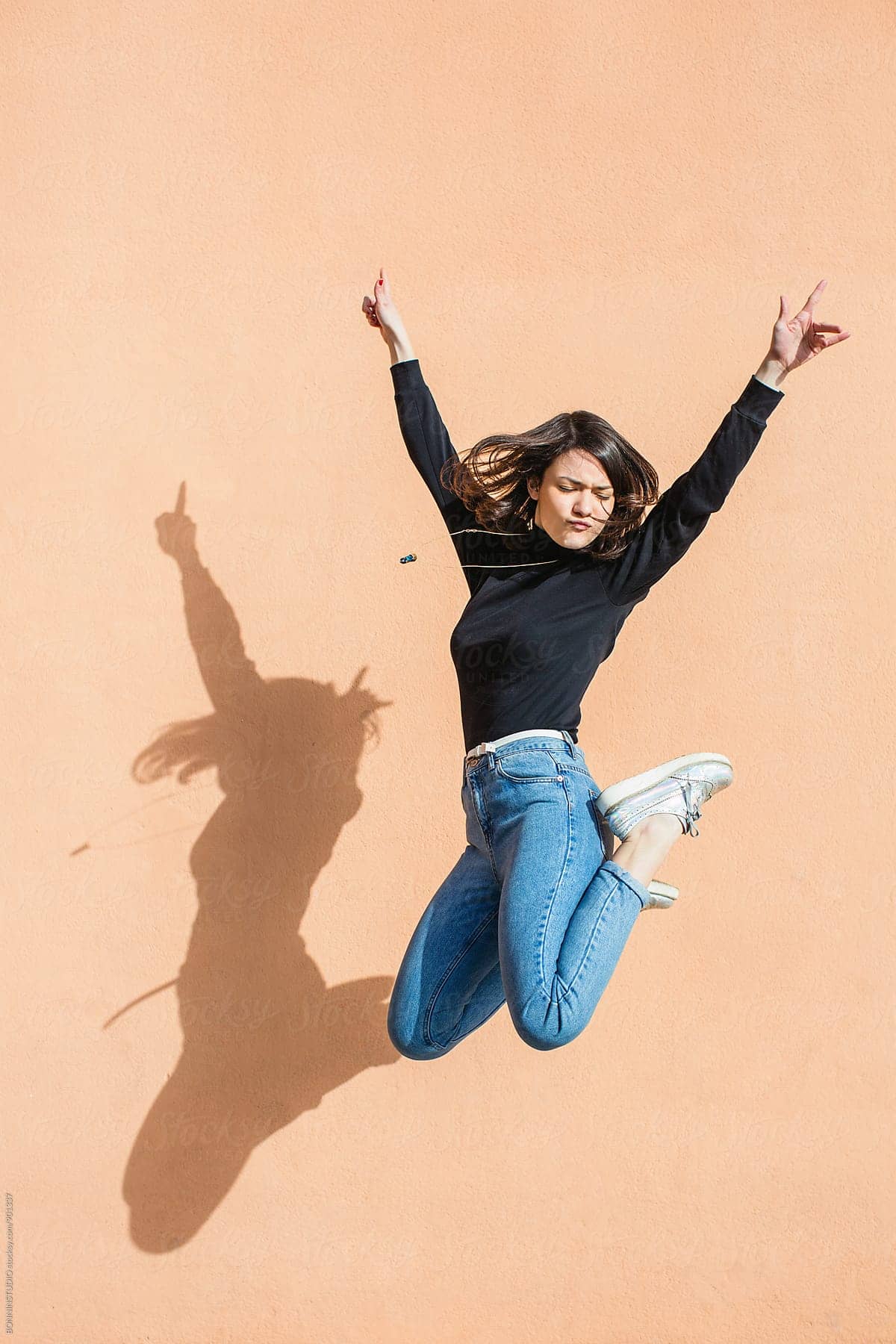 Best Model Poses Female Female Photoshoot Poses for Girls Jumping