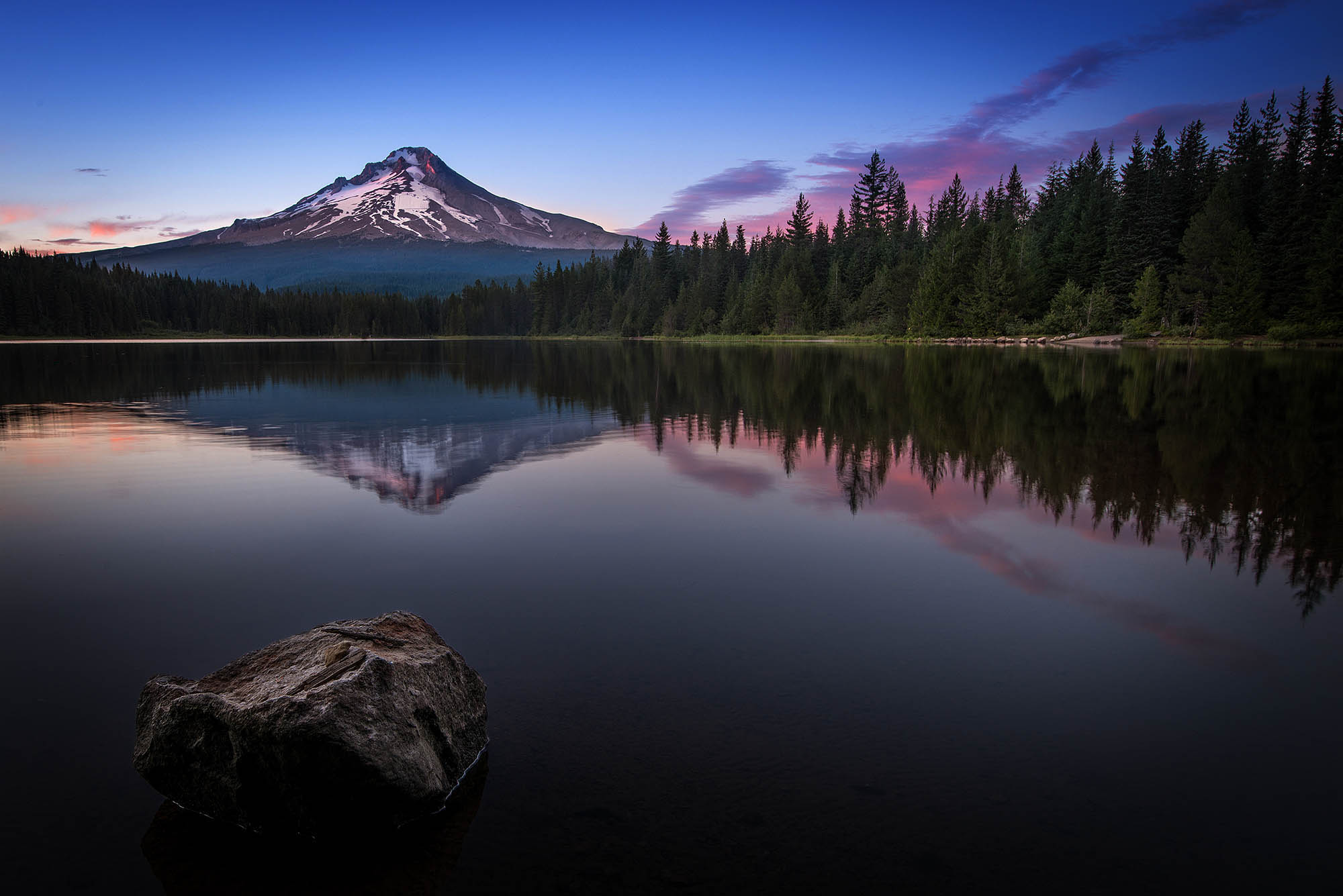 Rule of Thirds in Photography - Rule of Thirds Trillium Lake Example - Sunny 16