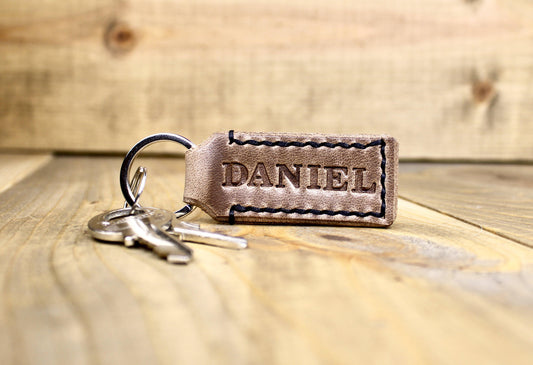 Horween Leather Belt Clip Keychain – Stated Apparel