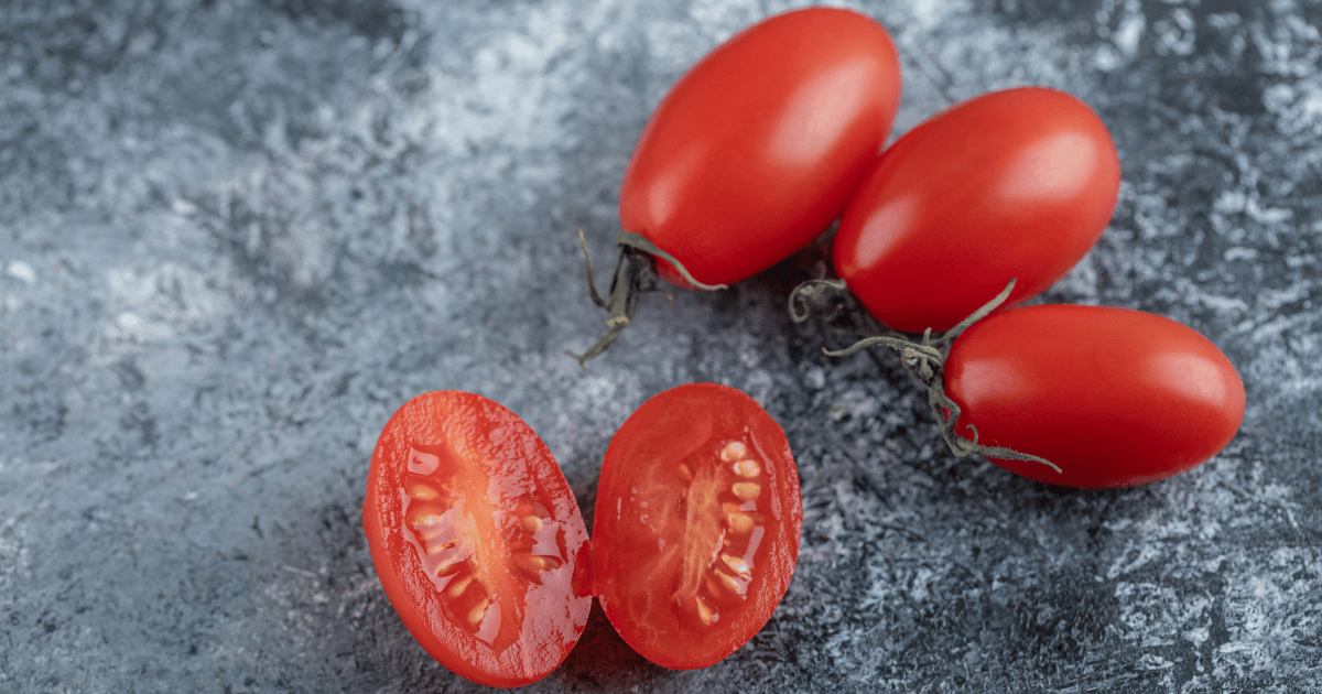 Close up photo of organic amish paste tomato