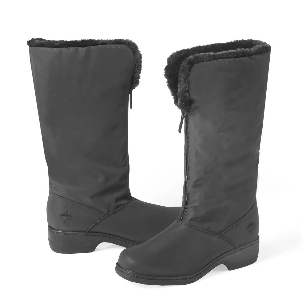 black winter boots