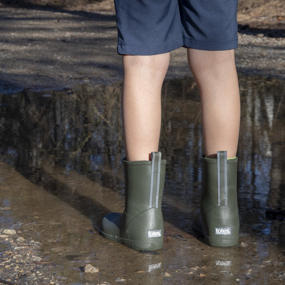 totes kids rain boots