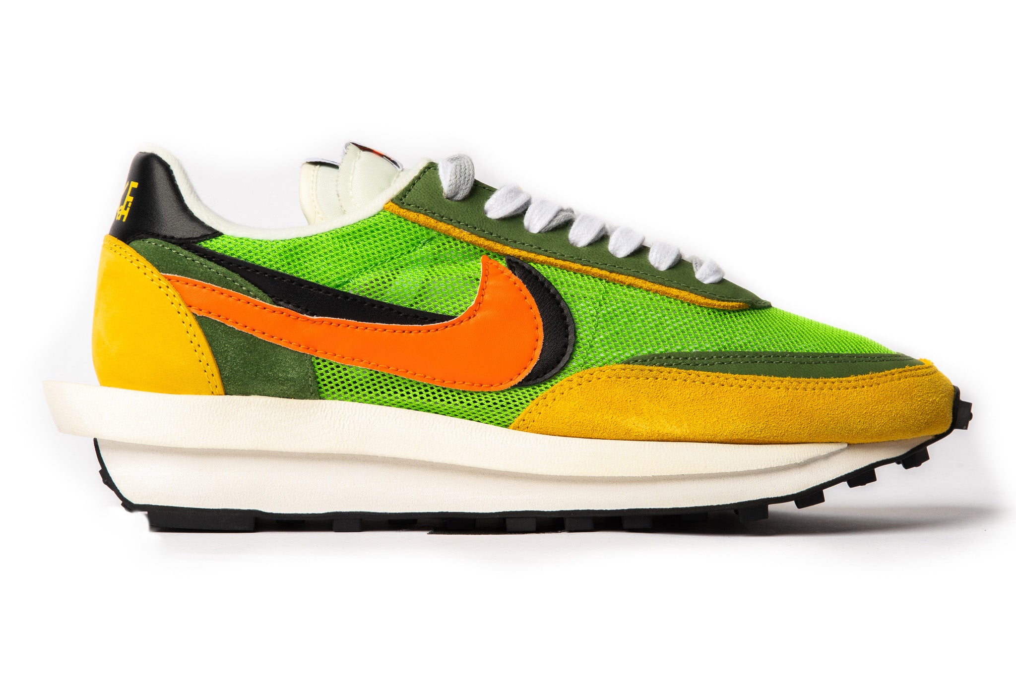 nike sacai gusto