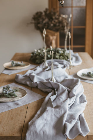 How to Spruce Up Your Dining Room with Table Linens – LushDecor