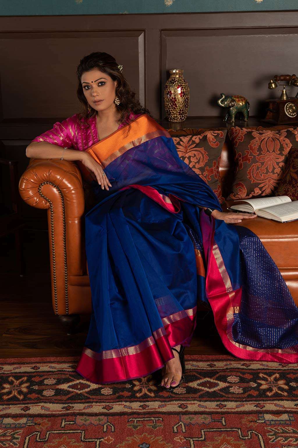 Glammrous Royal blue with rani pink thread temple design border - Kolkata  soft cotton sarees