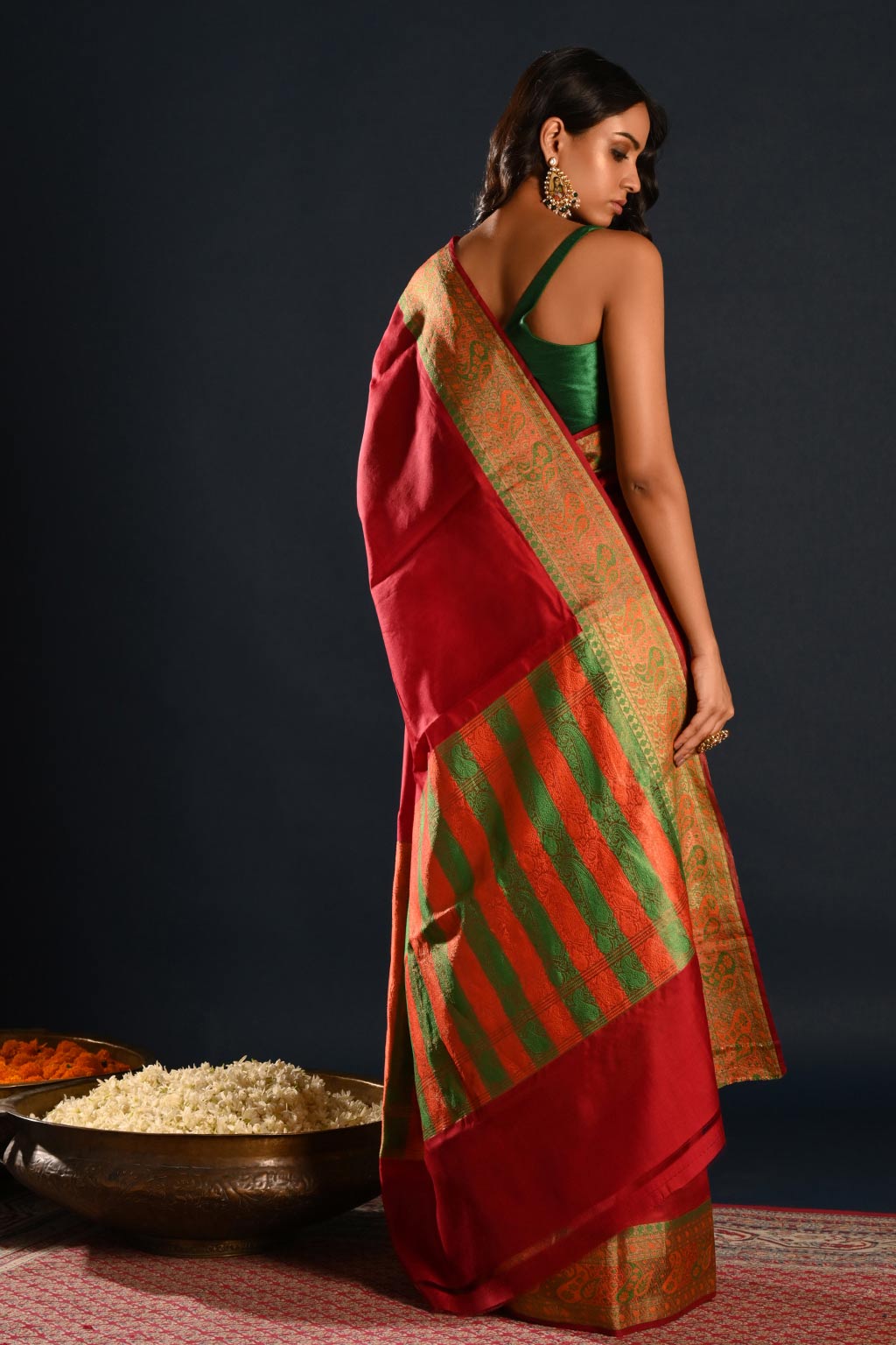 Poppy Maroon with Ikkat Pallu Cotton Saree in Mangalgiri Handwoven Sil –  Scarlet Thread