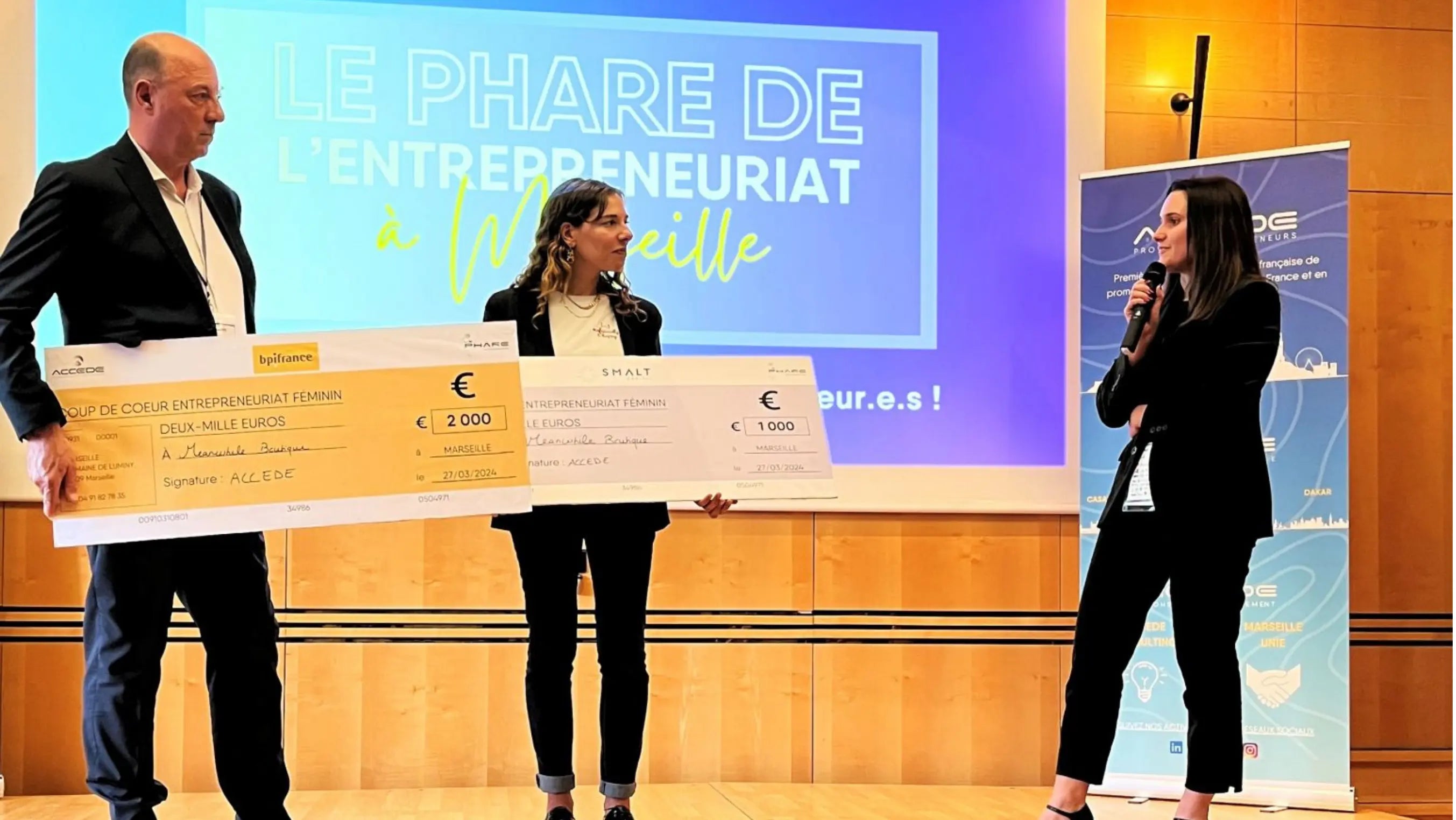 Remise-de-prix-phare-de-l_entreprenariat-a-Marseille-min