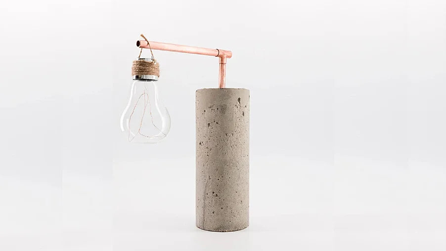 Lampe en béton recyclé