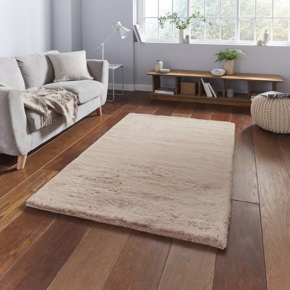 An image of Super Teddy Modern Rug 150 x 230cm / Mink