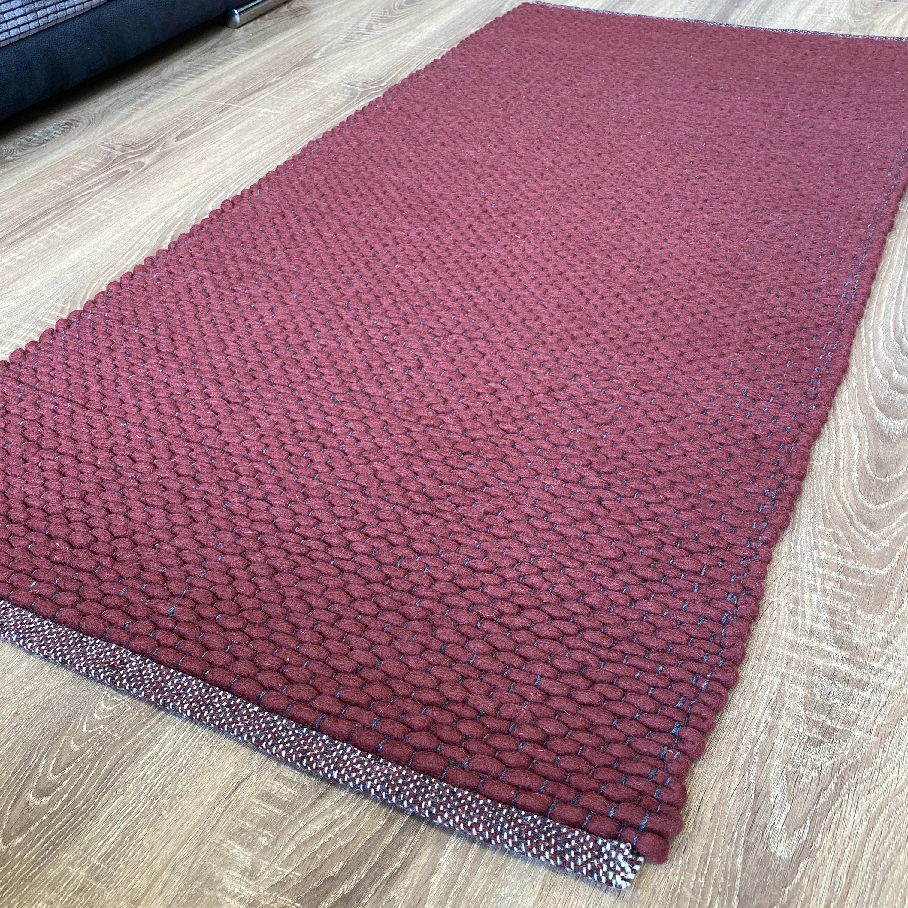 An image of Hermes Hand Woven Wool Rug Thick Loom - Burgundy 200x300cm