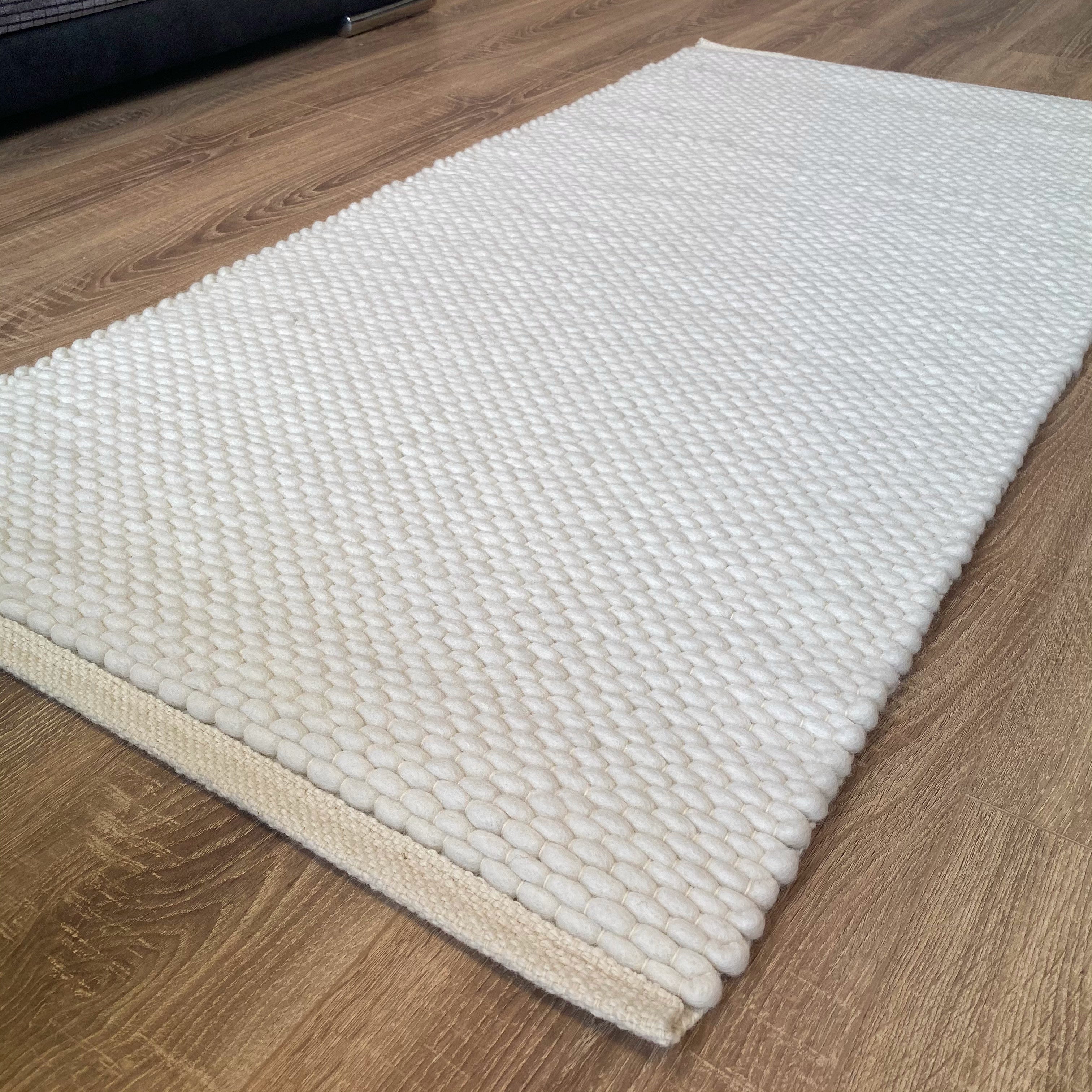 An image of Hermes Hand Woven Wool Rug Thick Loom - Natural 70x140cm