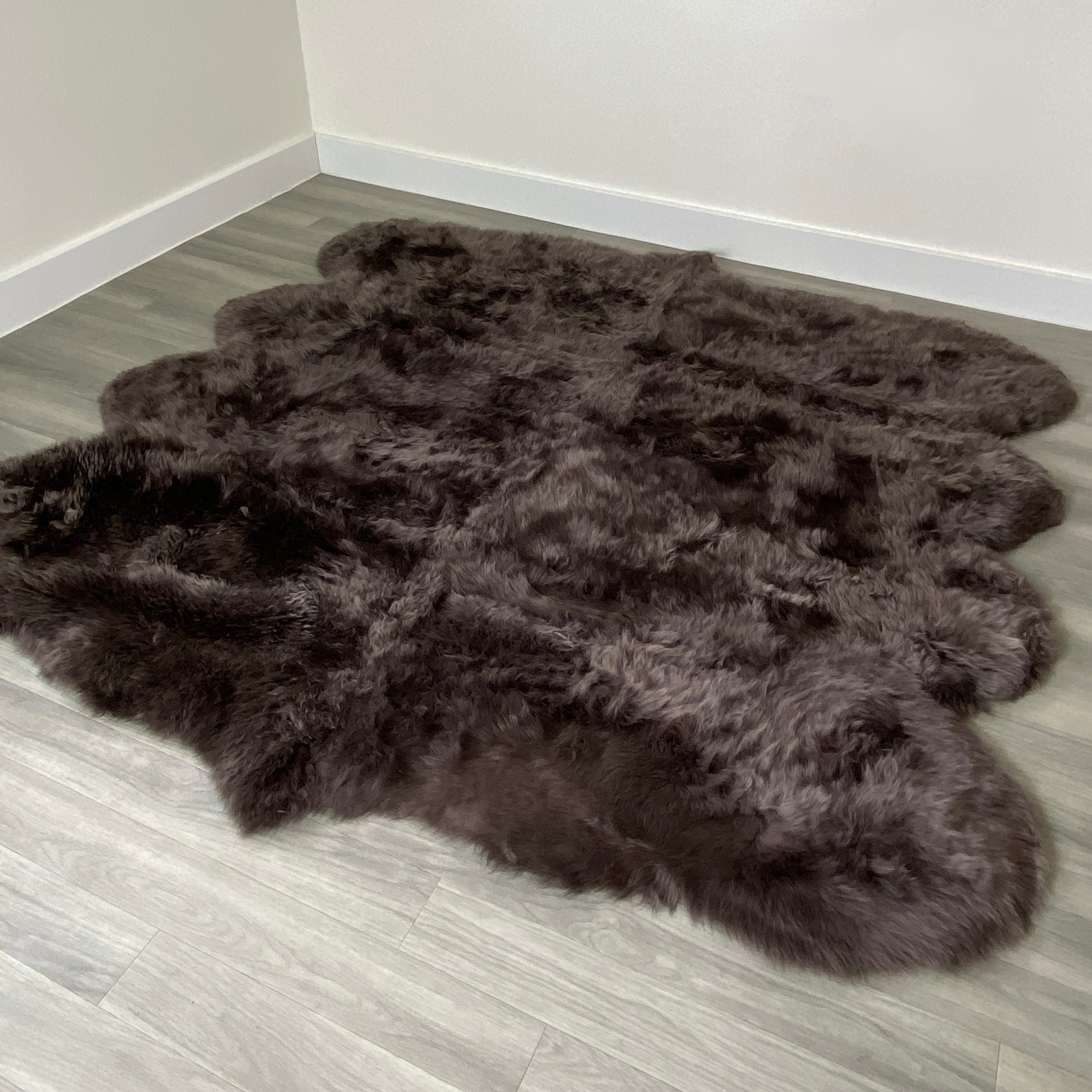 An image of Chocolate Sheepskin Rug (Octo)