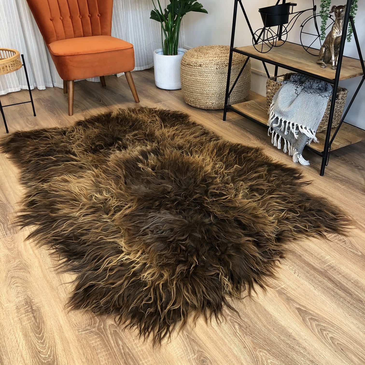 An image of Icelandic Sheepskin Rug Rusty Brown (Quad)