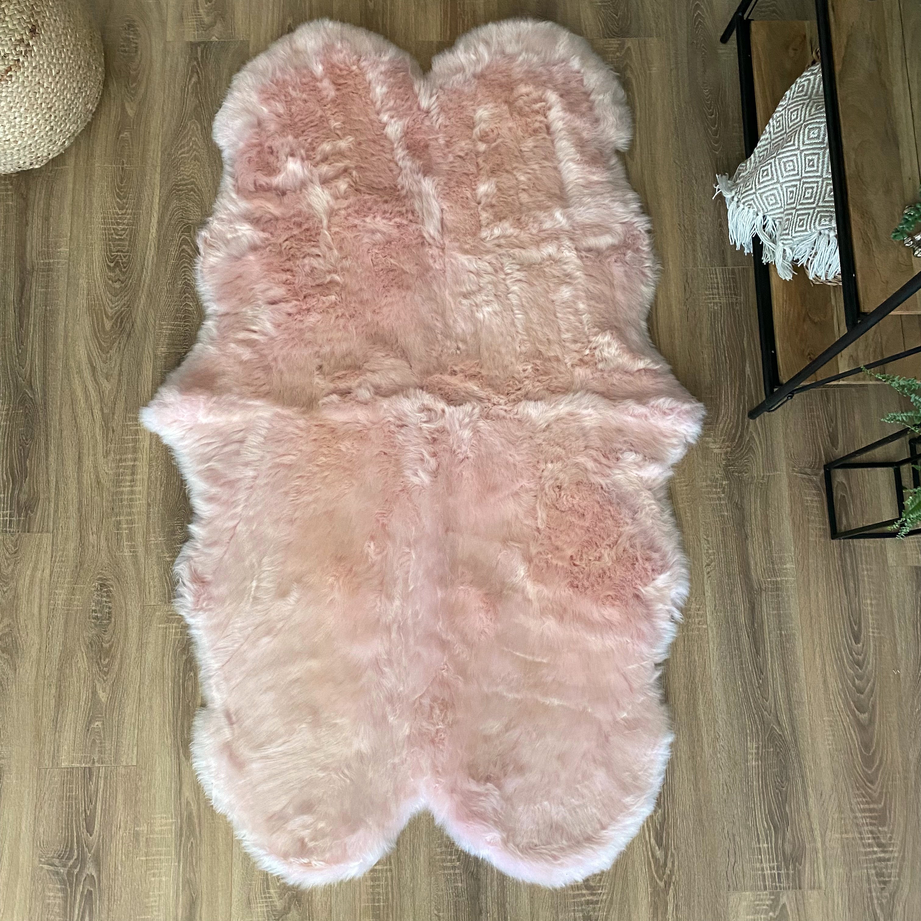 An image of Pink Sheepskin Rug (Quad)