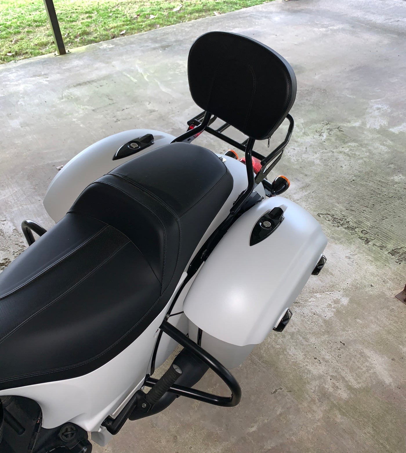 indian challenger luggage rack