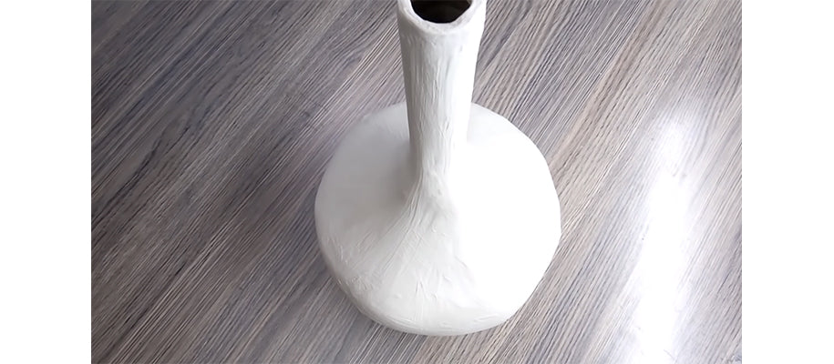 plâtre vase