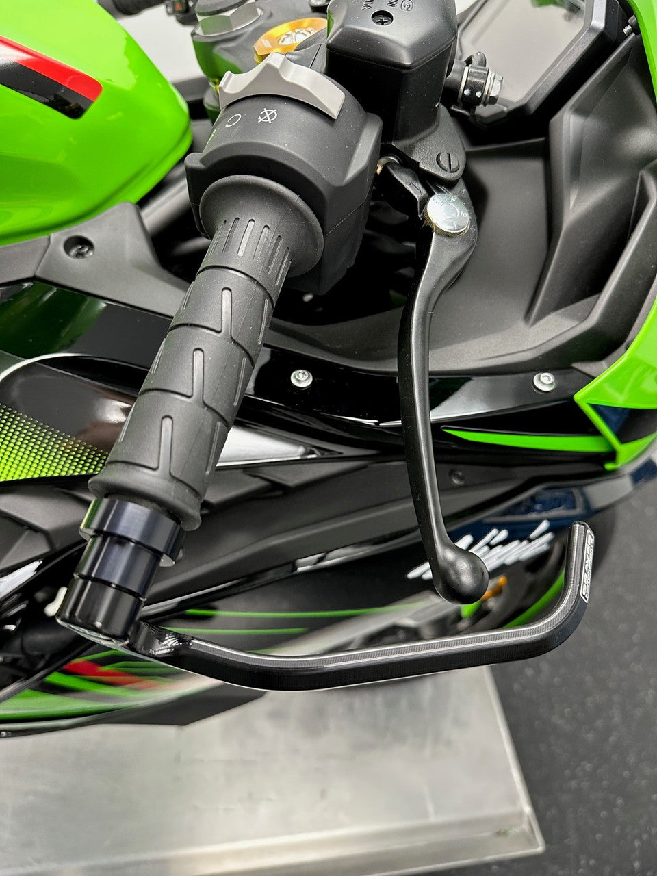 PE650B PE650 RIZOMA KURBELADAPTER (FAHRER). KAWASAKI ZX-10R 2016-2023