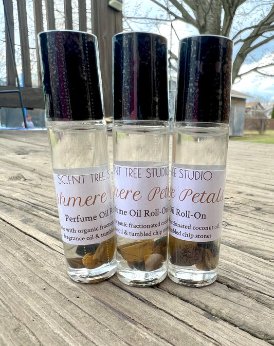 Love Roll-On Perfume Oil — Carmine & Hayworth Vintage