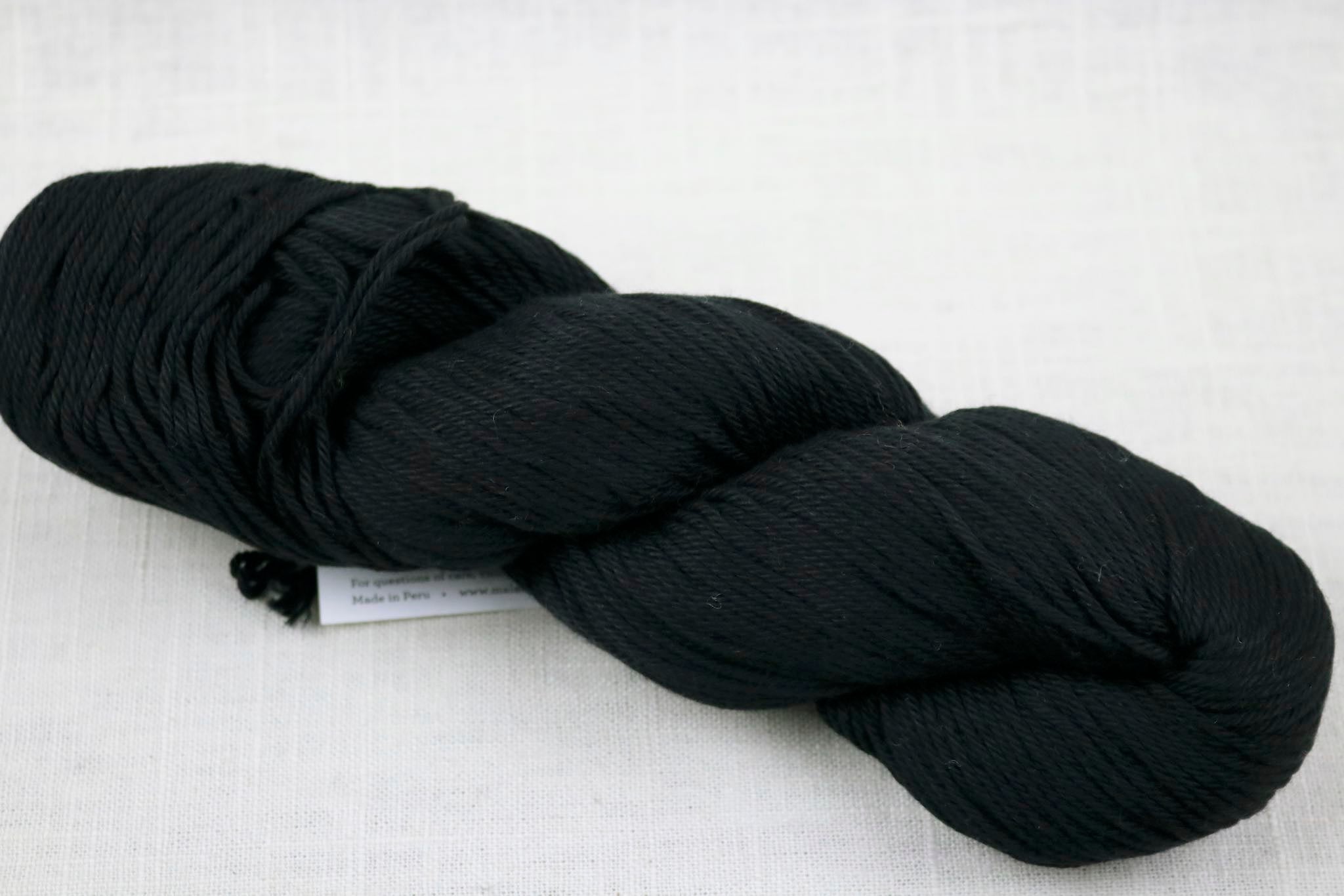 https://cdn.shopify.com/s/files/1/0311/1221/products/malabrigo-verano-pima-cotton-195-black.jpg?v=1645827488