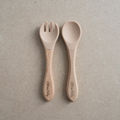 Wooden Silicone Baby Utensils Set (Cool Taupe) – Chlomi Baby