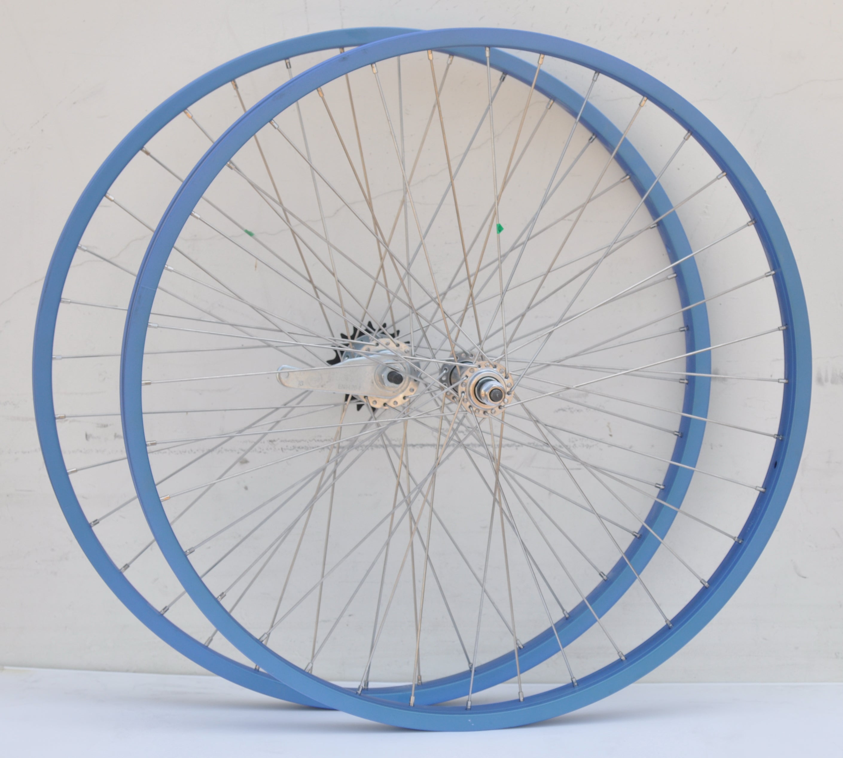 26 inch single speed rear wheel