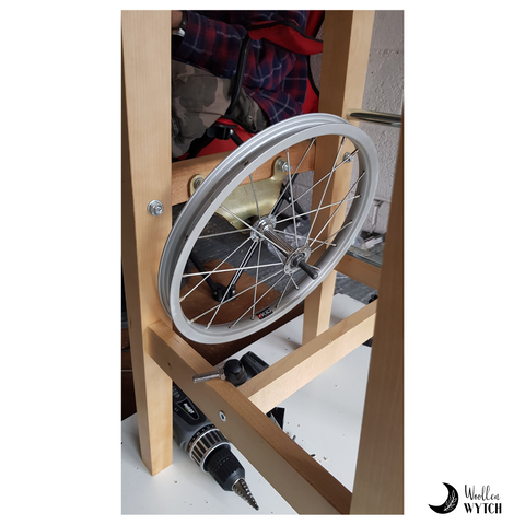 DIY Homemade spinning wheel FREE INSTRUCTIONS by HuggableEarth