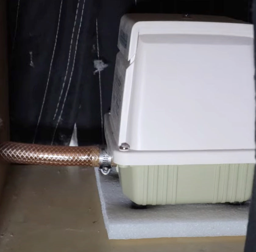 Connect the ¾” tubing directly to the air pump with a hose clamp