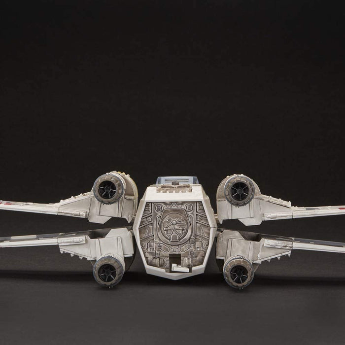 STAR WARS: THE VINTAGE COLLECTION - LUKE SKYWALKERS X-WING FIGHTER