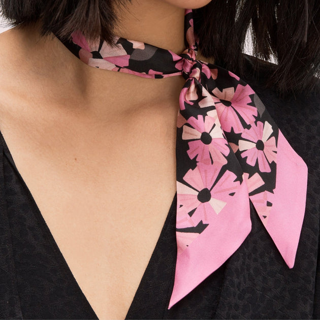 Kate Spade Floral Skinny Scarf in Black – 