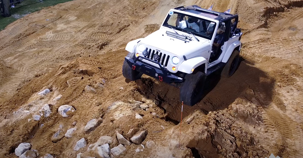 jeep jam obstacle course