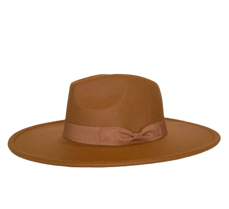 wide brim hat brown